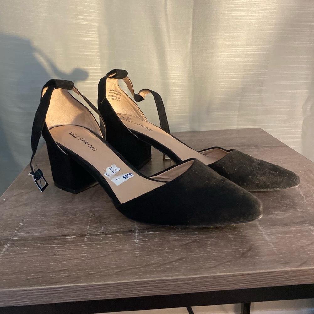 Call It Spring Black Block Heel Pointed-Toe Heels